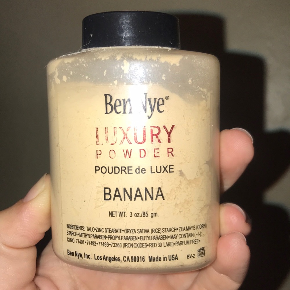 Ben Nye setting powder